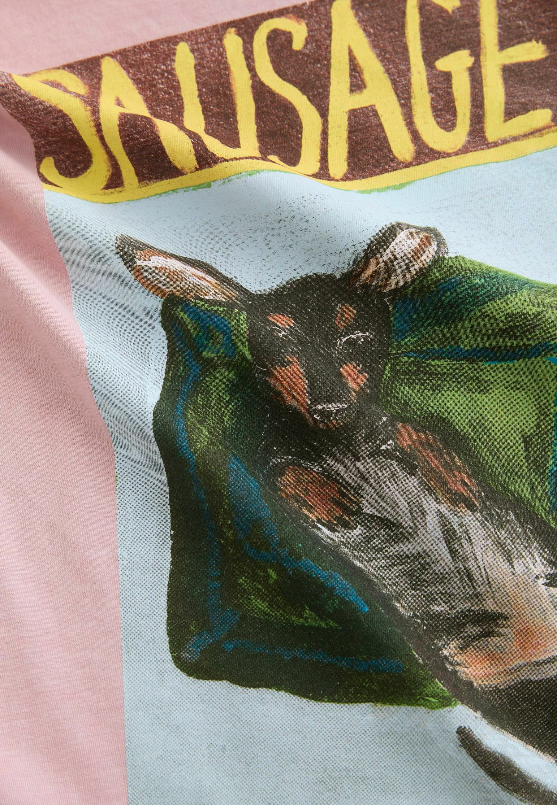 Next REGULAR FIT - GRAPHIC SAUSAGE DOG FRANKIE THORP LICENCE T