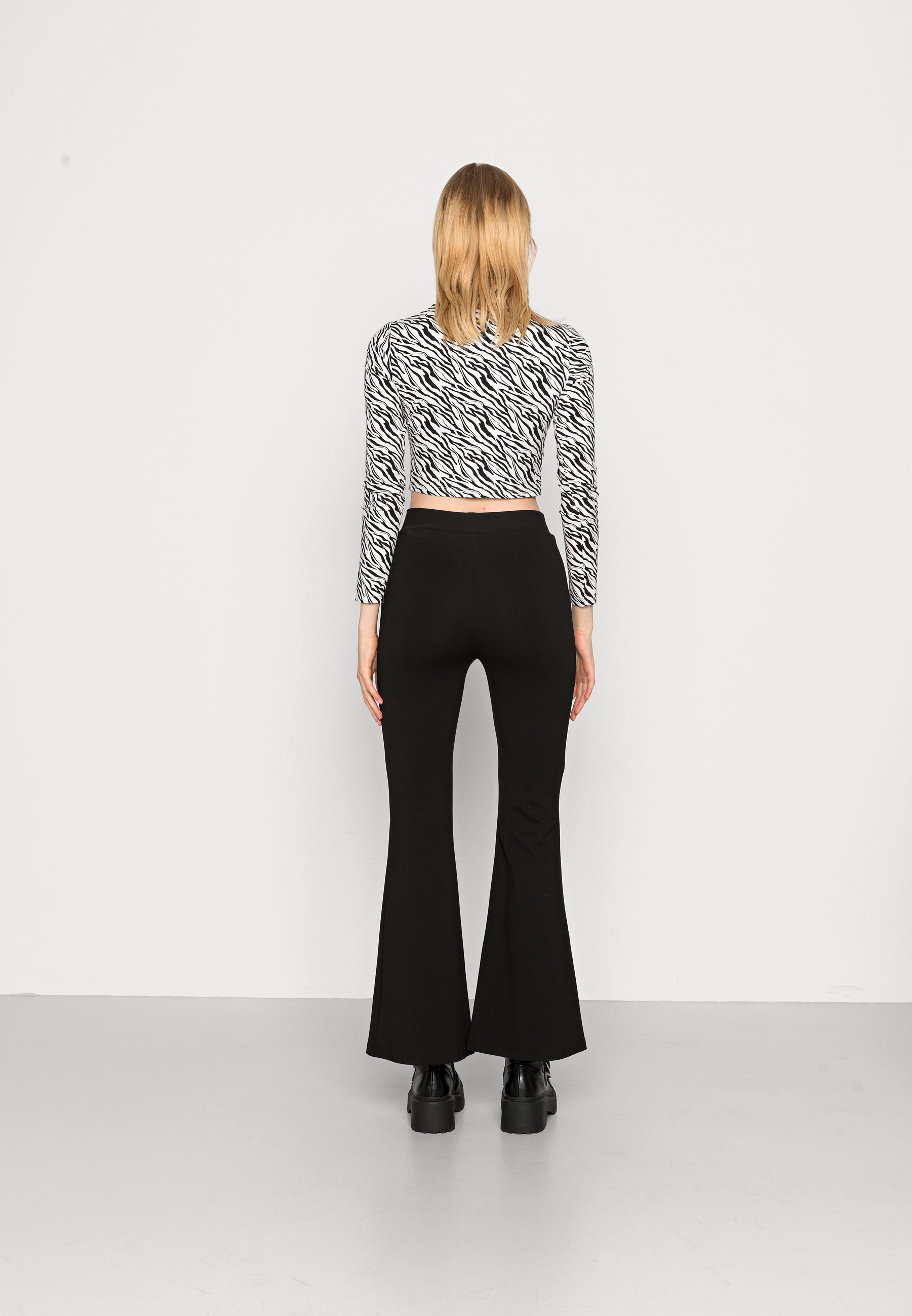 Monki Trousers - black/black - Zalando 
