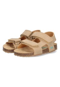Tawny kindersandalen met twee verstelbare klittenbandriemen. Gemaakt van leer, met een getextureerde bruine zool en lichtblauwe accenten.