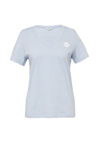 Jasnoniebieska koszulka V-neck z białymi paskami, krótkimi rękawami i okrągłą naszywką z logo "JOY" na lewej piersi. Miękki materiał bawełniany.