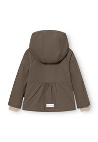 Giacca impermeabile marrone con cappuccio, polsini elasticizzati e vita a peplo. Presenta un'etichetta cucita sull'orlo. Tessuto liscio e design leggero.
