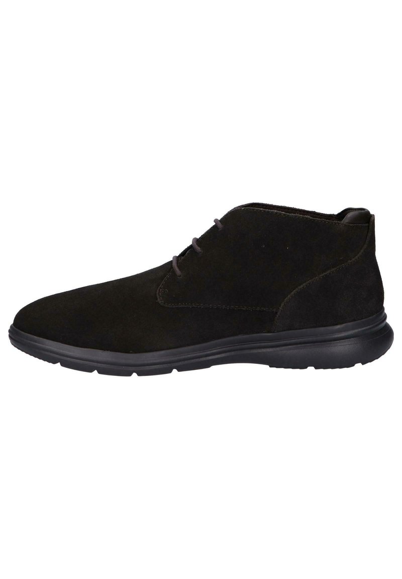 Zapatos con cordones