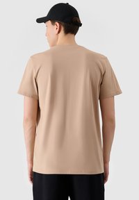 4F - T-shirt basic