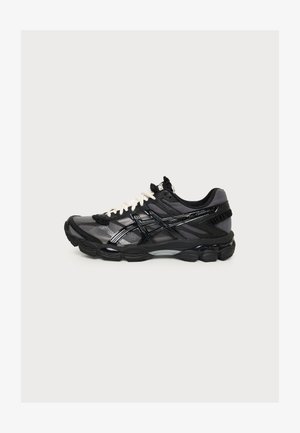 ASICS SportStyle, GRIFF X GEL CUMULUS 16 UNISEX - Baskets basses - black