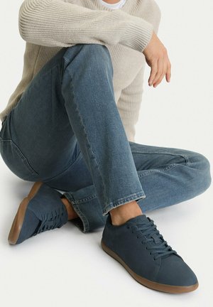 Lasocki, LASOCKI MEN'S SNEAKERS NAVY BLUE - Trainers - blue