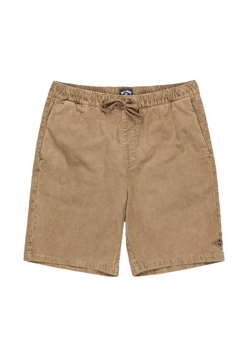 Shorts in corduroy color sabbia con vita elastica e cordino, dotati di tasche laterali e un piccolo logo in basso a sinistra.
