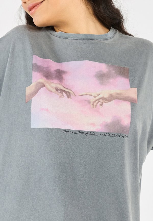 Long sleeved top - acid wash2