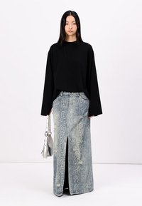 Weekday OVERSIZED LONG SLEEVE - Langærmet T-shirt - black