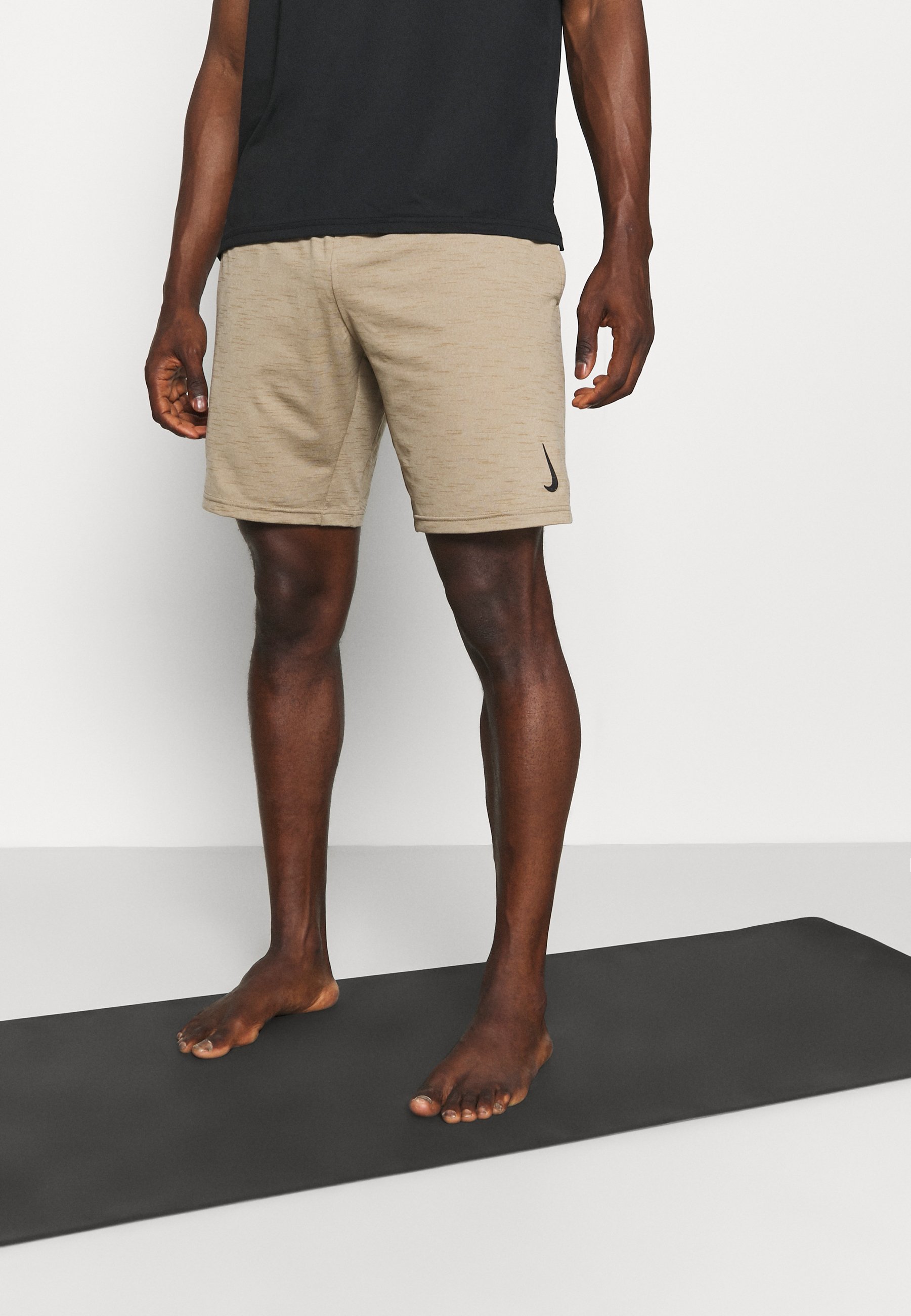 zalando nike shorts
