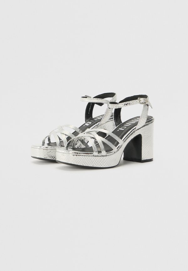 BRITT - Platform sandals - keni silver4