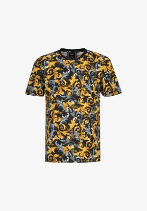 T-shirt met korte mouwen met een zwarte achtergrond en ingewikkelde gele en grijze bloemenpatronen; voorzien van de tekst "1969", ronde halsontwerp.