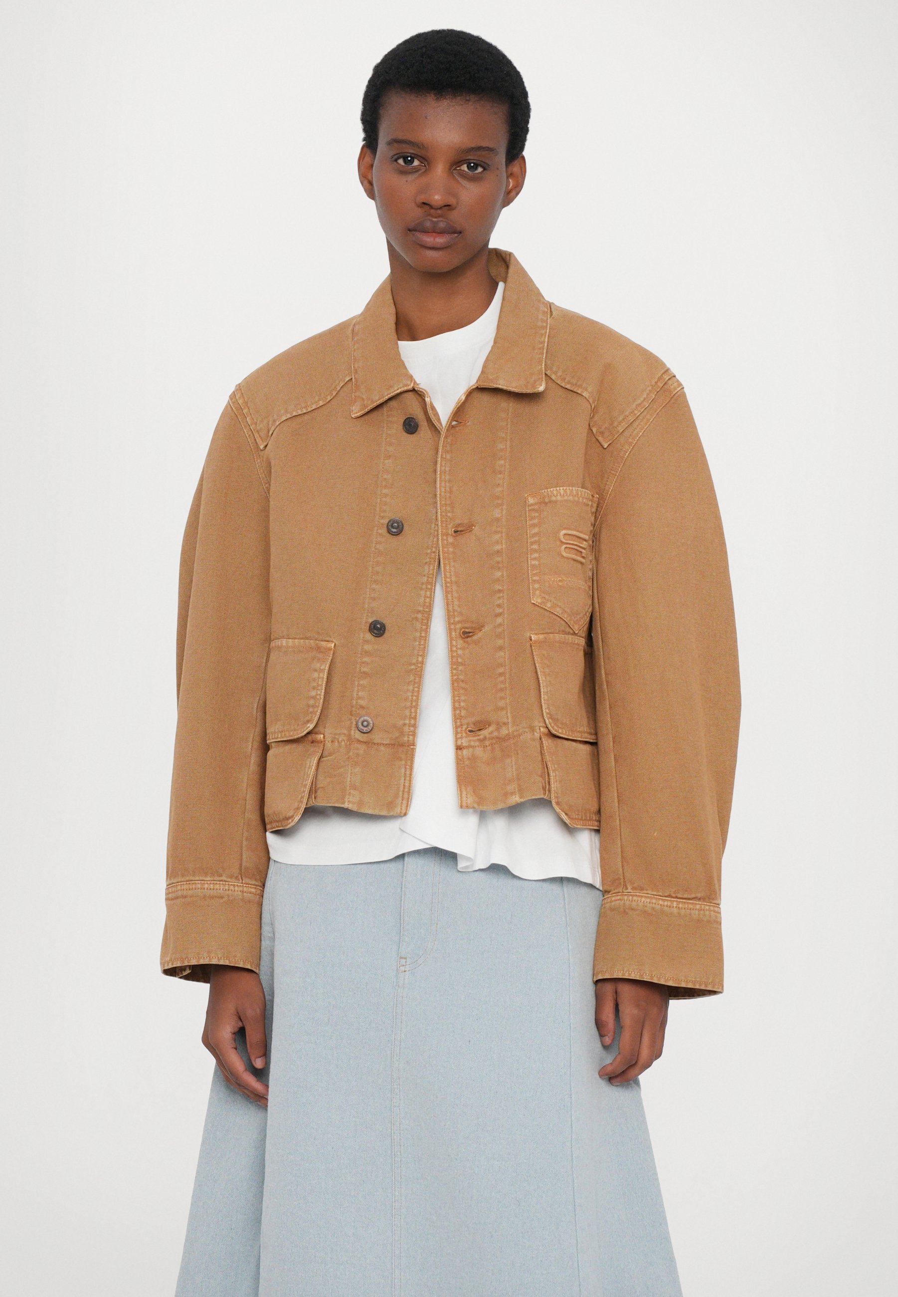 【未使用】THE TOE Peckham Jacket + Skirt 未使用】THE TOE Peckham Jacket + Skirt From sidewalk to spotlight