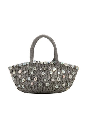Bolso tejido gris decorado con botones redondos iridiscentes dispersos y dos asas envueltas que se extienden desde la parte superior.