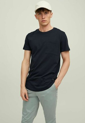 T-shirt basic