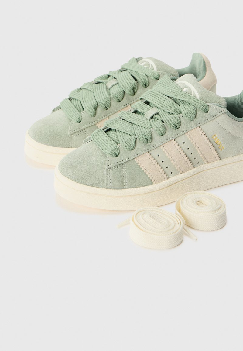 adidas Originals CAMPUS 00S UNISEX - Trainers - silver green/off  white/linen green/light green - Zalando