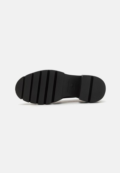 Stuart Weitzman 5050 SOHO LOAFER - Plateaupumps - black