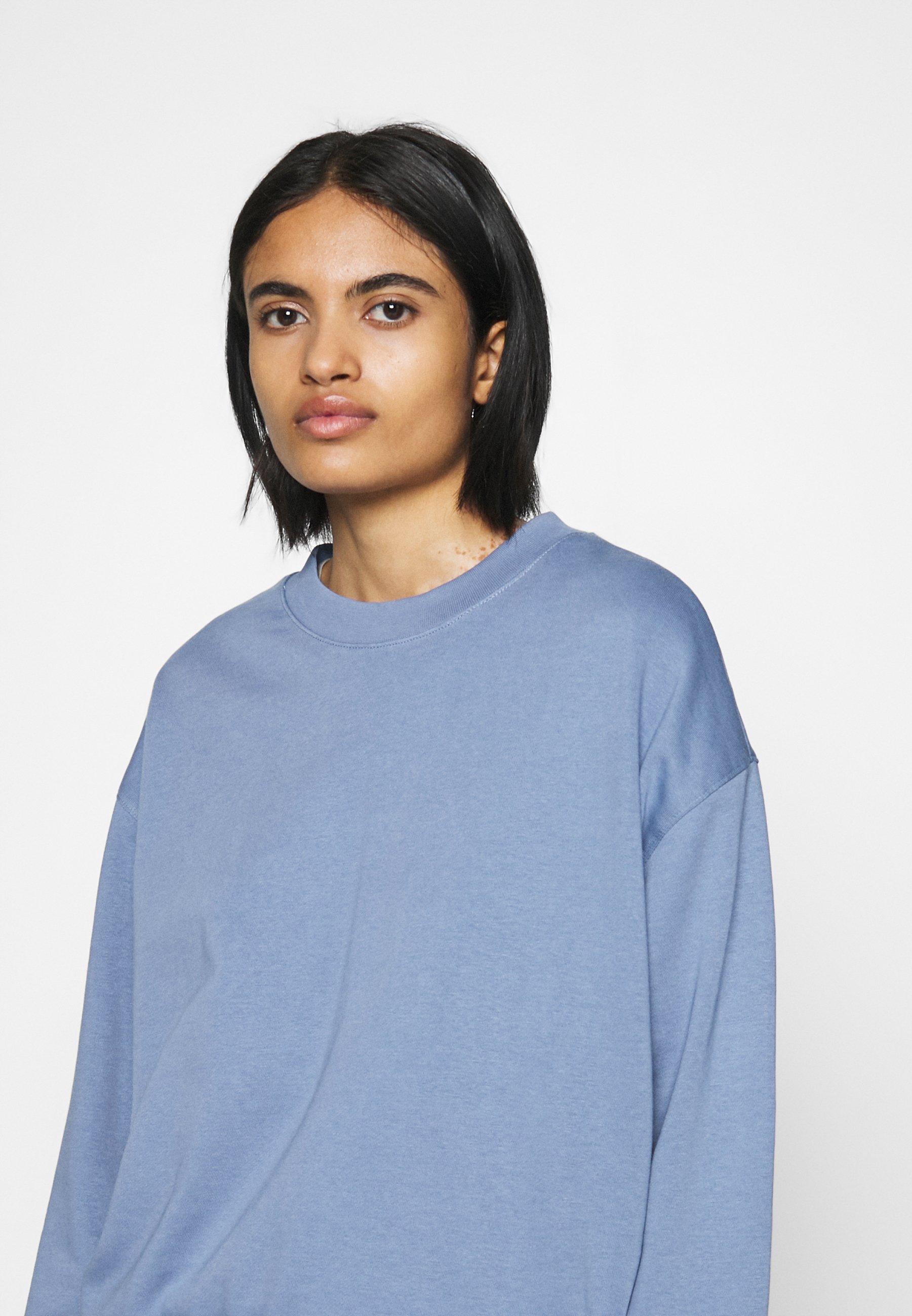 Weekday Huge Cropped Sweatshirt, Women's, Size: XXL, Light Blue