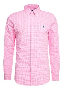 Růžová kostkovaná košile s knoflíky, klasickým límcem, dlouhými rukávy, předními knoflíky a malým zeleným logem na levé části hrudníku.