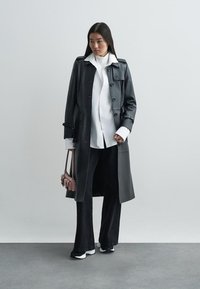 MICHAEL Michael Kors ZUMA - Tossud - black