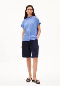 ARMEDANGELS LARISAANA - Overhemdblouse - blue bloom
