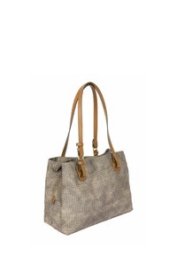 Sac fourre-tout tissé texturé en gris et beige, avec des poignées et des accents en cuir marron, fermeture éclair et forme structurée.