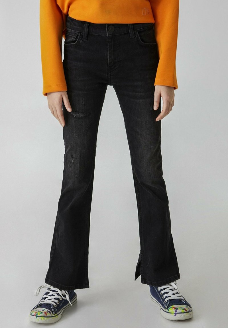Jeans Donna Rosie G: Modello Moderno, Mix Di Cotone E Cotone Riciclato, Chiusura Con Cerniera, Lavabili In Lavatrice.