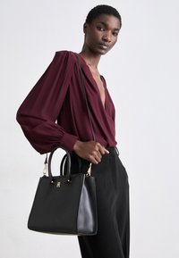 Tommy Hilfiger ETERNITY MED  - Cabas - black