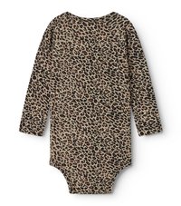 Bodysuit à manches longues avec un motif léopard en beige, noir et marron, doté d'un col rond et d'une fermeture à pression en bas.