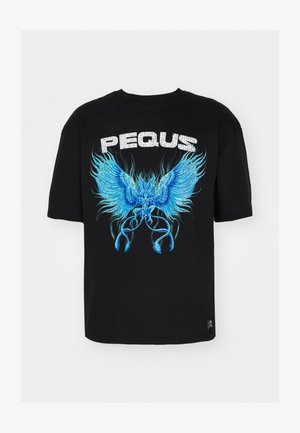 Black cotton t-shirt featuring a blue graphic design of wings and a figure with the word "PEQUS" printed above in bold white letters.