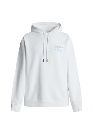 Balta kapuce ar priekšējo kabatu, zilām aukliņām un mazu zilu un sarkanu „World Tour Red Bull Racing” logotipu uz kreisā krūtīm.