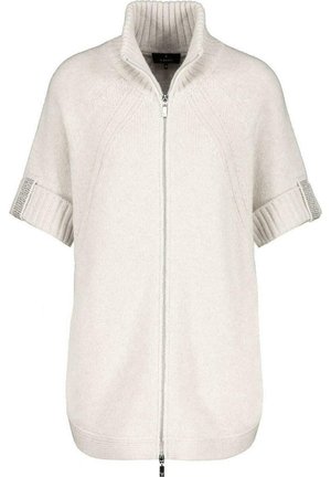 Cremefarbener kurzärmeliger Strickcardigan mit hohem, geripptem Kragen und Front-Reißverschluss.