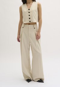 My Essential Wardrobe Pantalones - off-white