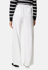 Marks & Spencer WIDE LEG - Broek - soft white