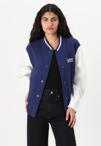 Red Bull Racing x Pepe Jeans STRAIGHT FIT - Džinsi ar platām starām - blue denim