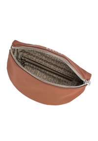 Bogner KLOSTERS SINA SHZ - Taška cez plece - mocha bisque