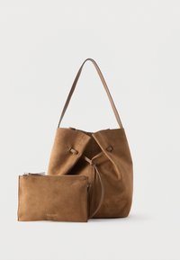 Selectat, pure camel