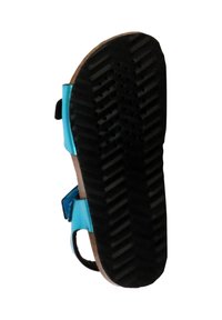 Sandal in materiale sintetico blu con suola in gomma nera testurizzata, dotato di due cinturini regolabili e di una soletta in sughero.