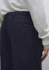 Thumbnail Image 5