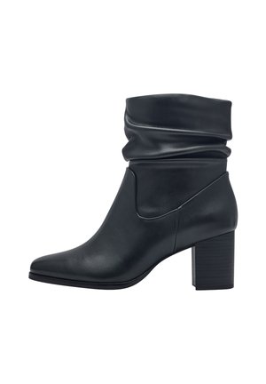 Classic ankle boots - forest
