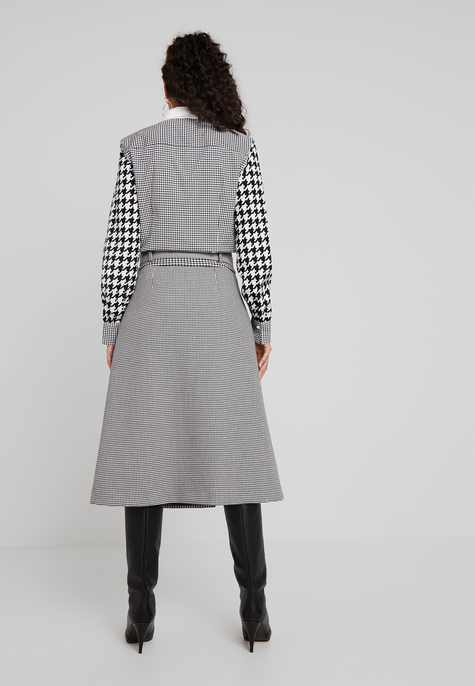 tommy x zendaya zalando