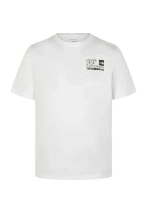 T-shirt bianco a maniche corte realizzato in cotone, con una stampa grafica con testo e logo sulla parte sinistra del petto. Collo tondo.