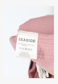 Ausgewählt, dusty rose