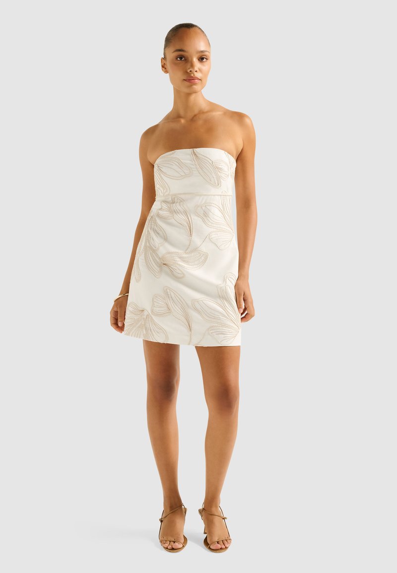 sachin and babi light blue dress Madelyn Embroidered Floral Strapless Mini Dress main image 0
