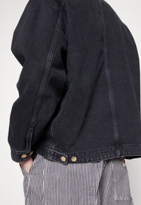 Carhartt WIP Giacca di jeans - black denim