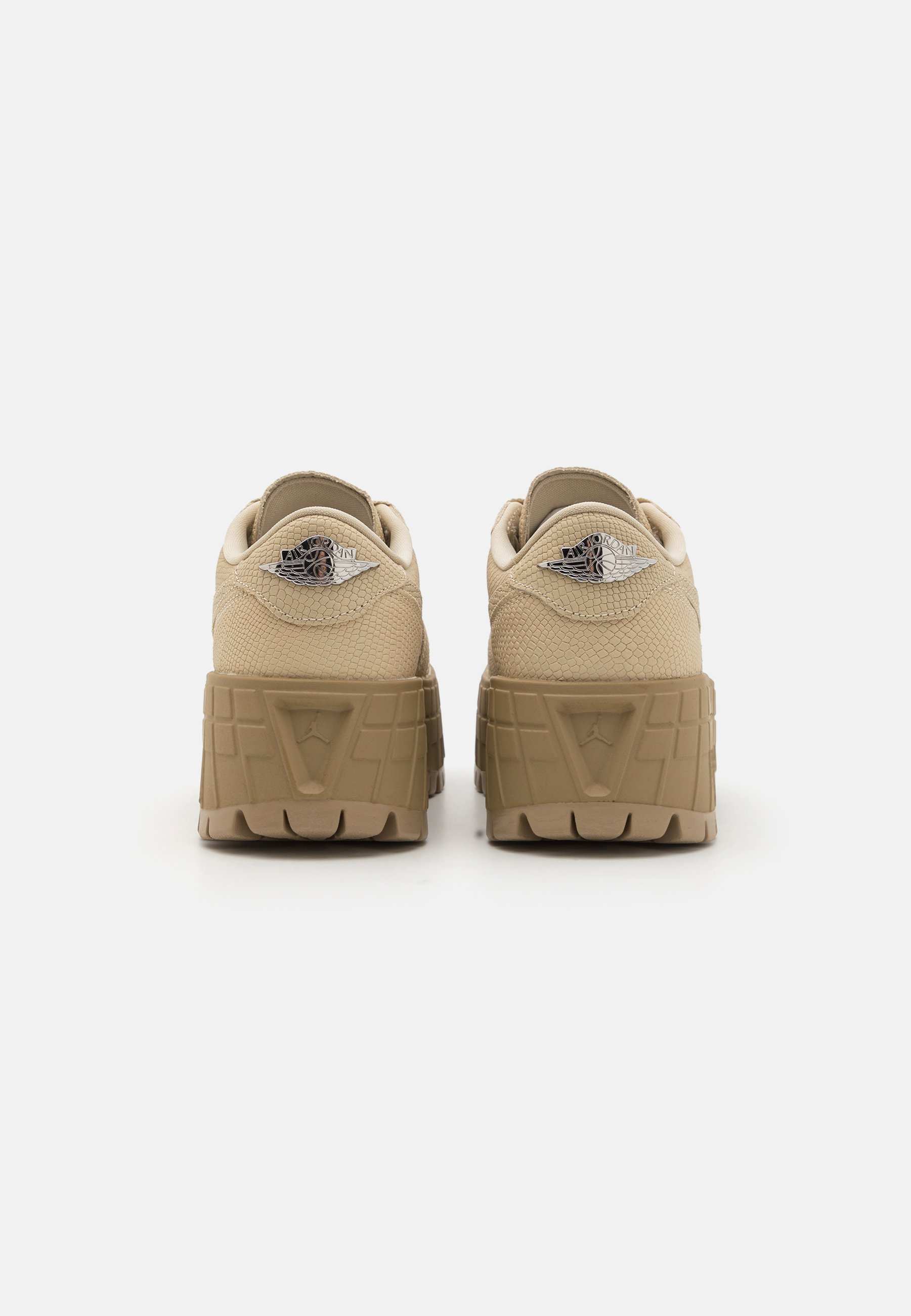 NIKE】AIR JORDAN 1 BROOKLYN LOW Jordan AIR JORDAN 1 BROOKLYN - Sneaker low - light bone