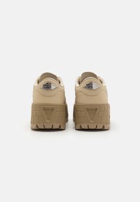 Jordan AIR JORDAN 1 BROOKLYN - Sneakers - rattan/desert camo