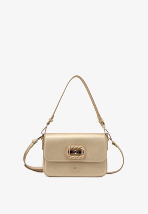 Borsa a tracolla in pelle dorata con patta rettangolare, fibbia attorcigliata in tono oro e tracolla regolabile su sfondo bianco.