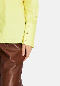 Marc Cain Button-down blouse - bright limelight