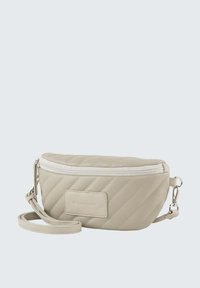Borsa a tracolla in tessuto trapuntato beige con cerniera bianca e tracolla regolabile. Include una patch logo rettangolare sul davanti.