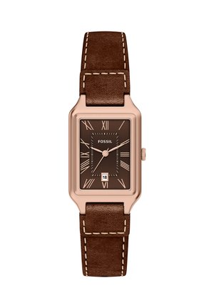Rechteckiges braunes Zifferblatt mit römischen Ziffern, Roségoldgehäuse, braunes Lederarmband mit Steppnähten und Datumsanzeige um sechs Uhr.